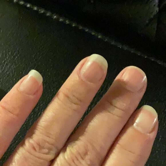 🍁Nail clippers and glass nail file. - Picture 6 of 6